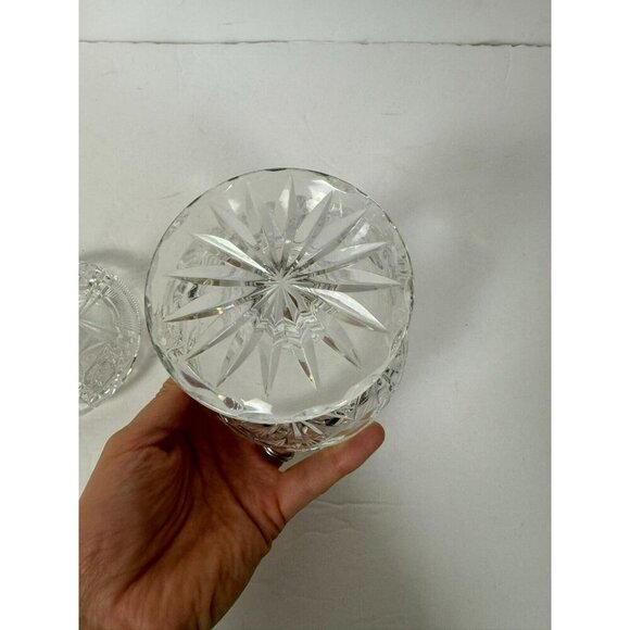 Clear pressed glass vintage candy dish with lid etched floral designs - Picture 7 of 10